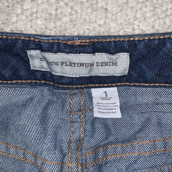 Chico’s Platinum Denim Capris — Chico’s Size 1 (M/8) — Ultimate Fit - Picture 6 of 7